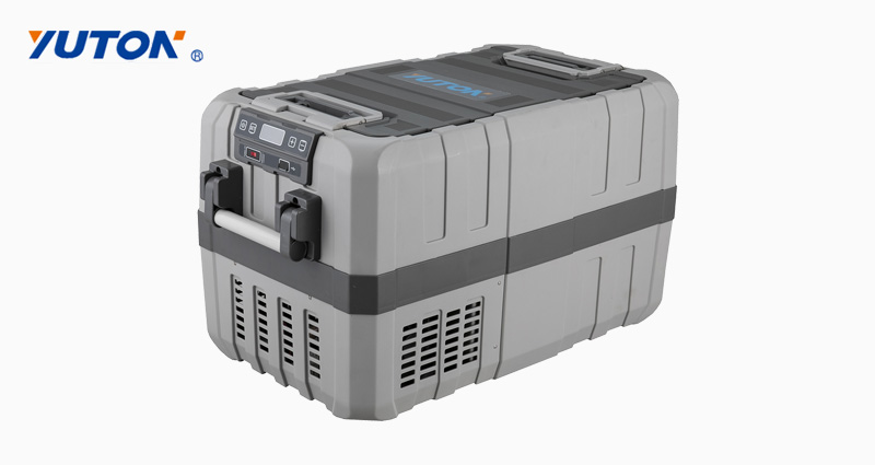 Frigorifero portatile congelatore in plastica YT-B-60NX 30L / 21L