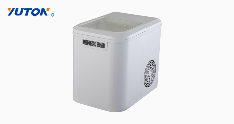 YT-E-005A-N Fabbricatore di ghiaccio elettrico 220V 2.2L 50Hz